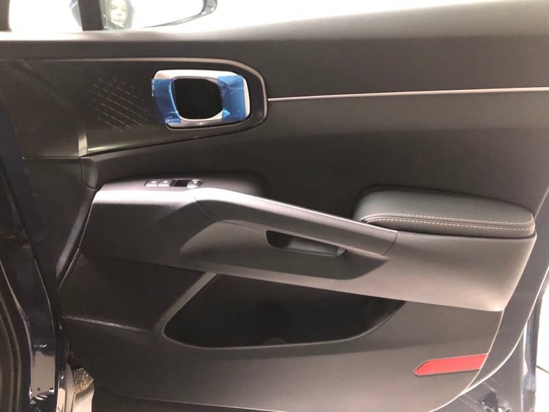 New 2026 Kia Sorento S w/ S Panoramic Sunroof Package FWD image 16