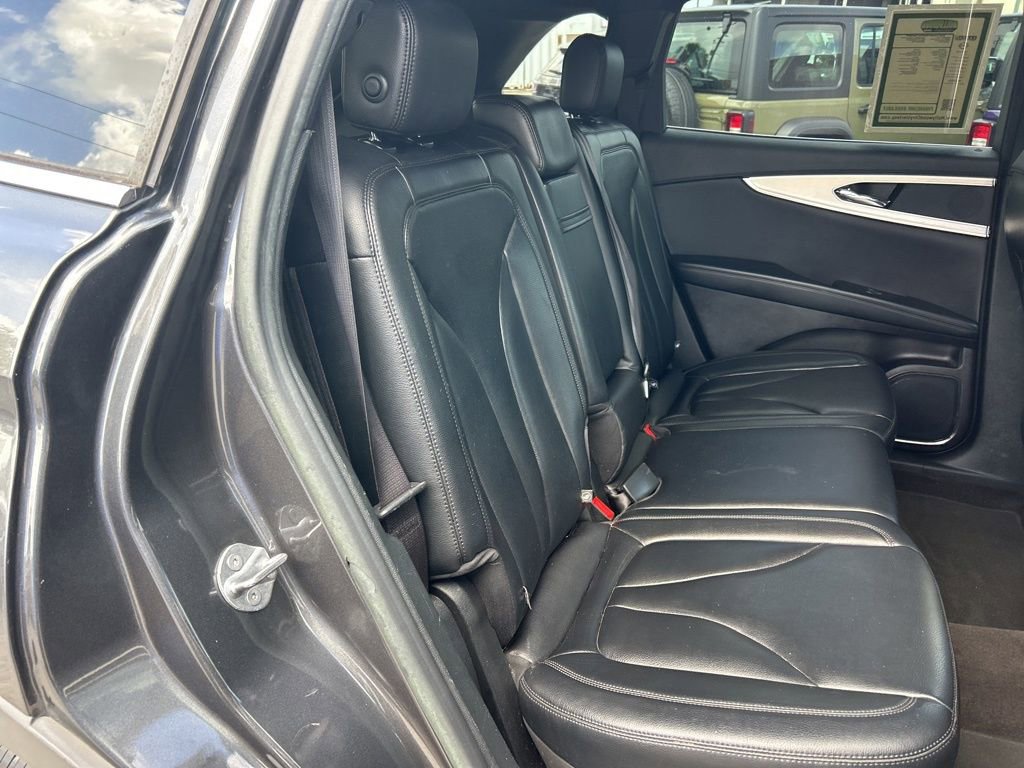 Used 2020 Lincoln Nautilus FWD image 27