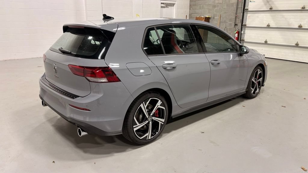 New 2026 Volkswagen GTI SE FWD image 5