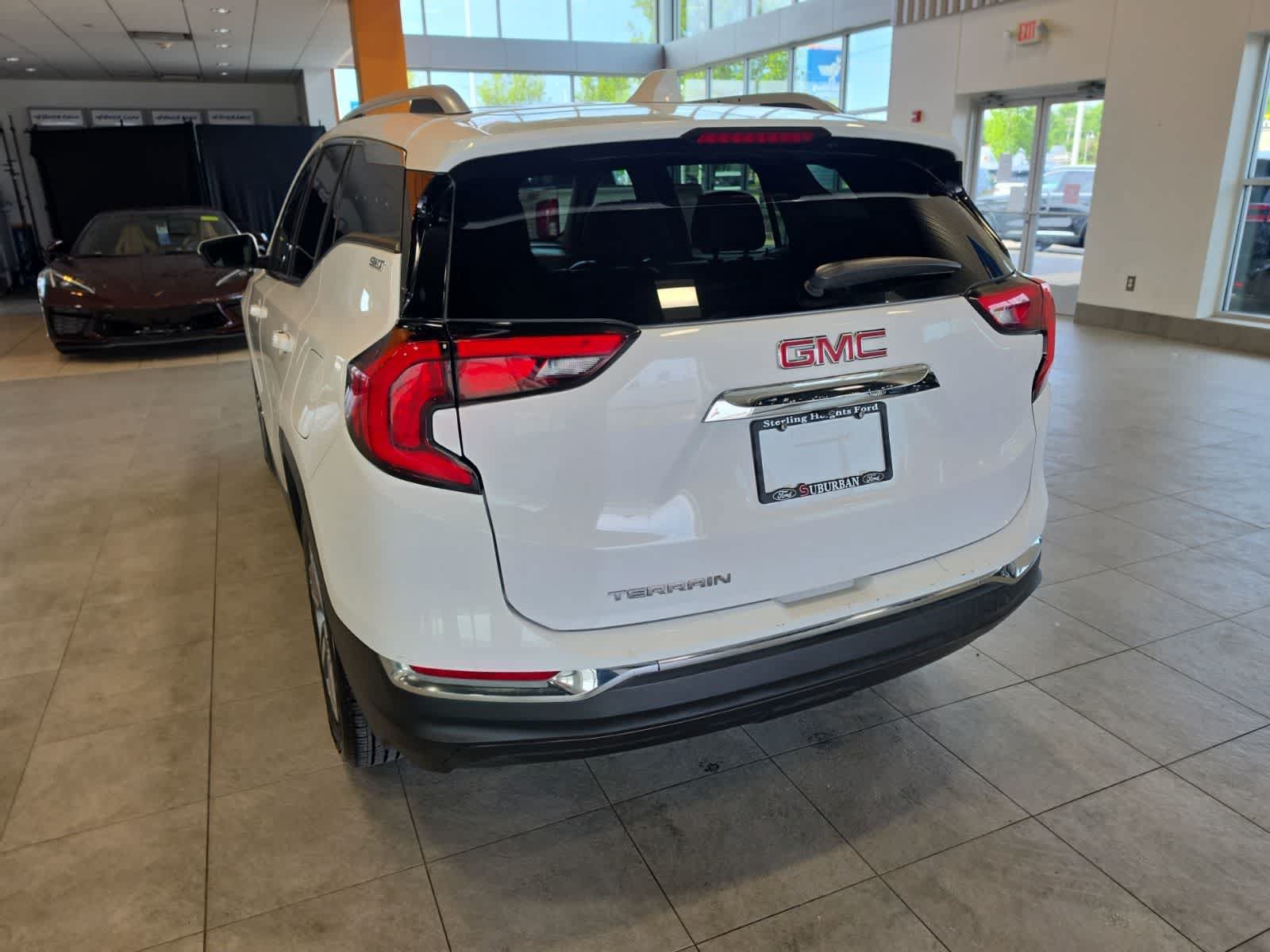Used 2021 GMC Terrain SLT FWD image 10