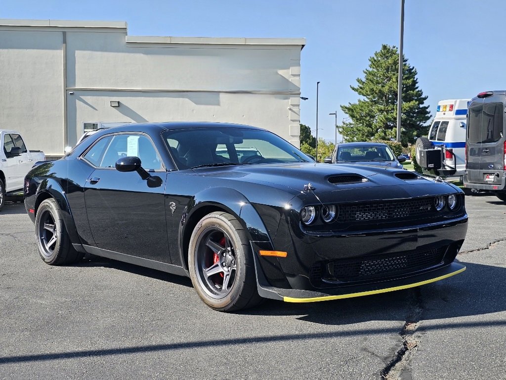 Used 2022 Dodge Challenger SRT Super Stock image 3