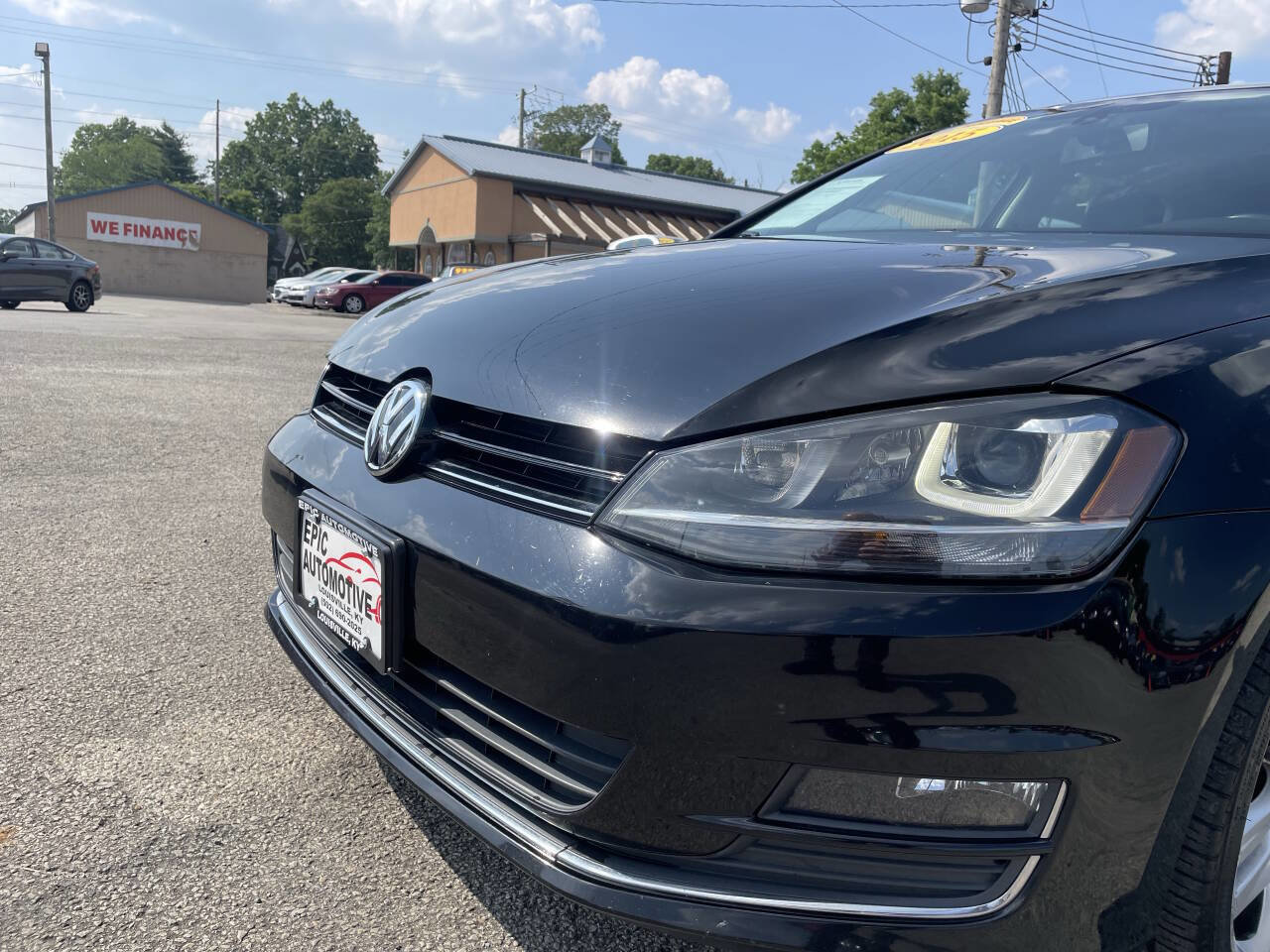 Used 2015 Volkswagen Golf SEL image 15