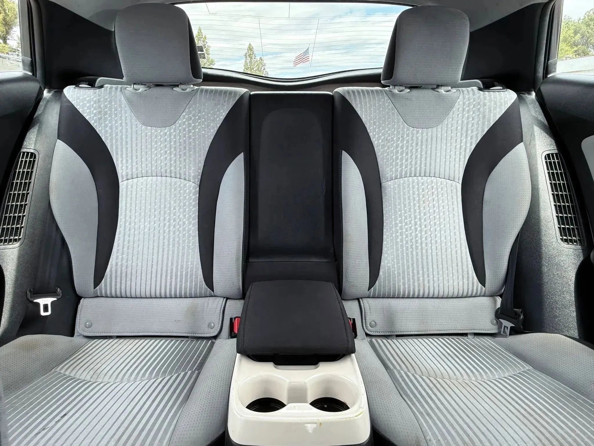 Used 2017 Toyota Prius Prime Plus w/ Carpet Mat Package image 22