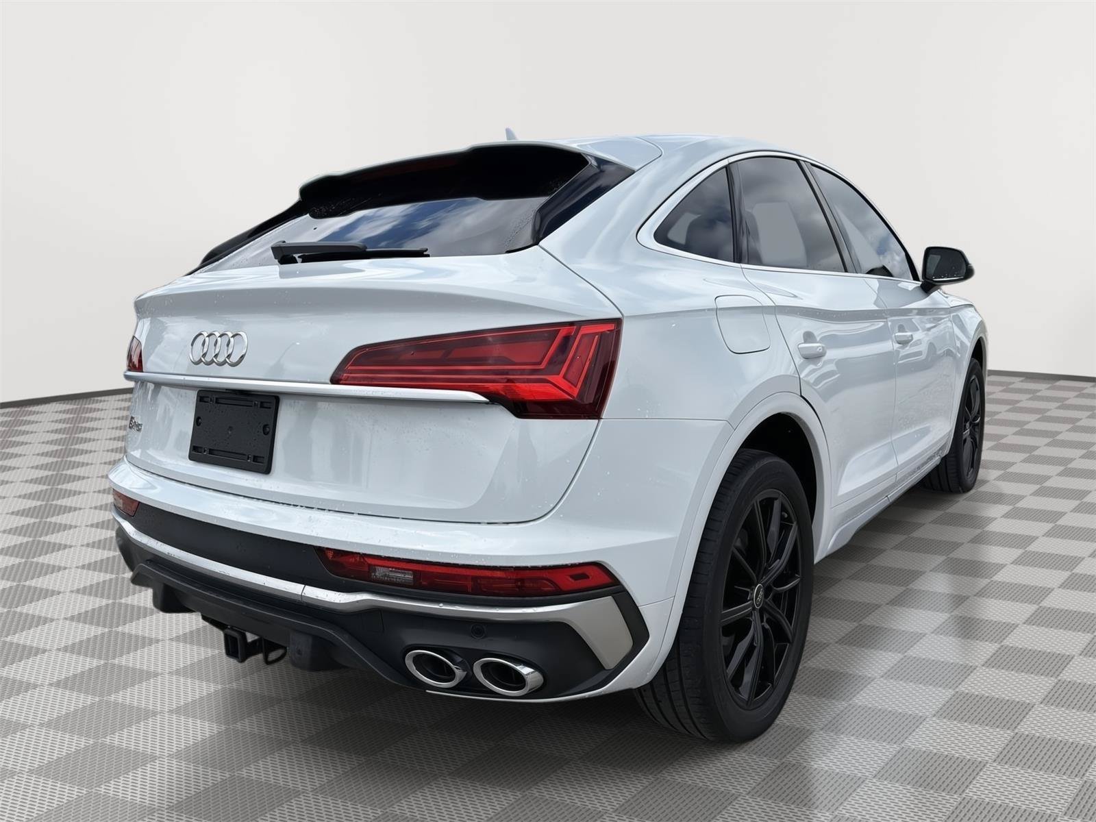 Certified 2023 Audi SQ5 Premium Plus w/ Premium Plus Package AWD/4WD image 5