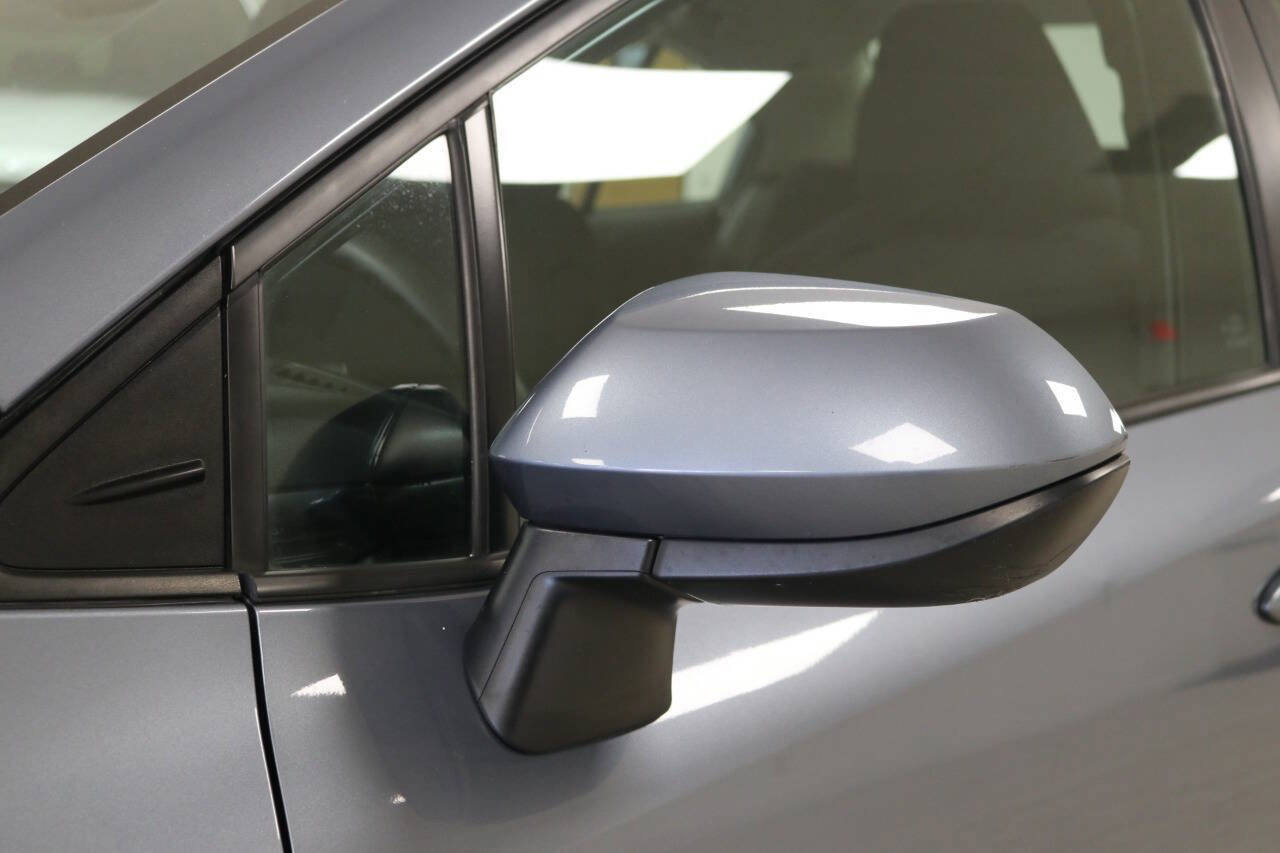 Used 2022 Toyota Corolla LE image 93