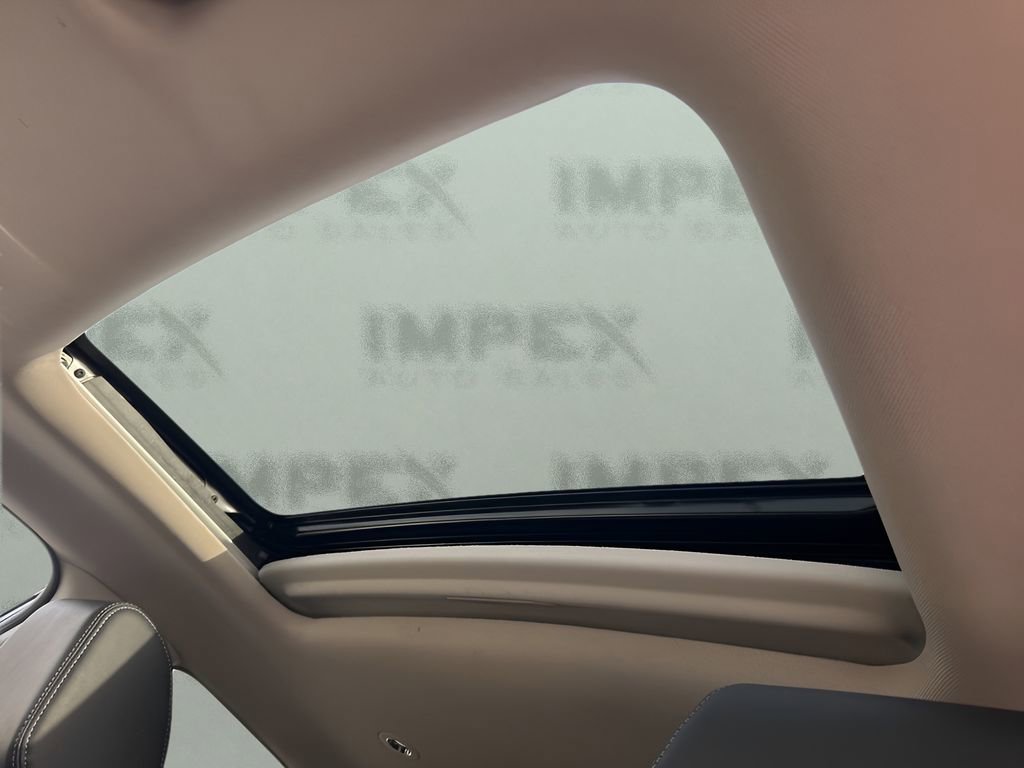 Used 2024 Honda HR-V EX-L image 11