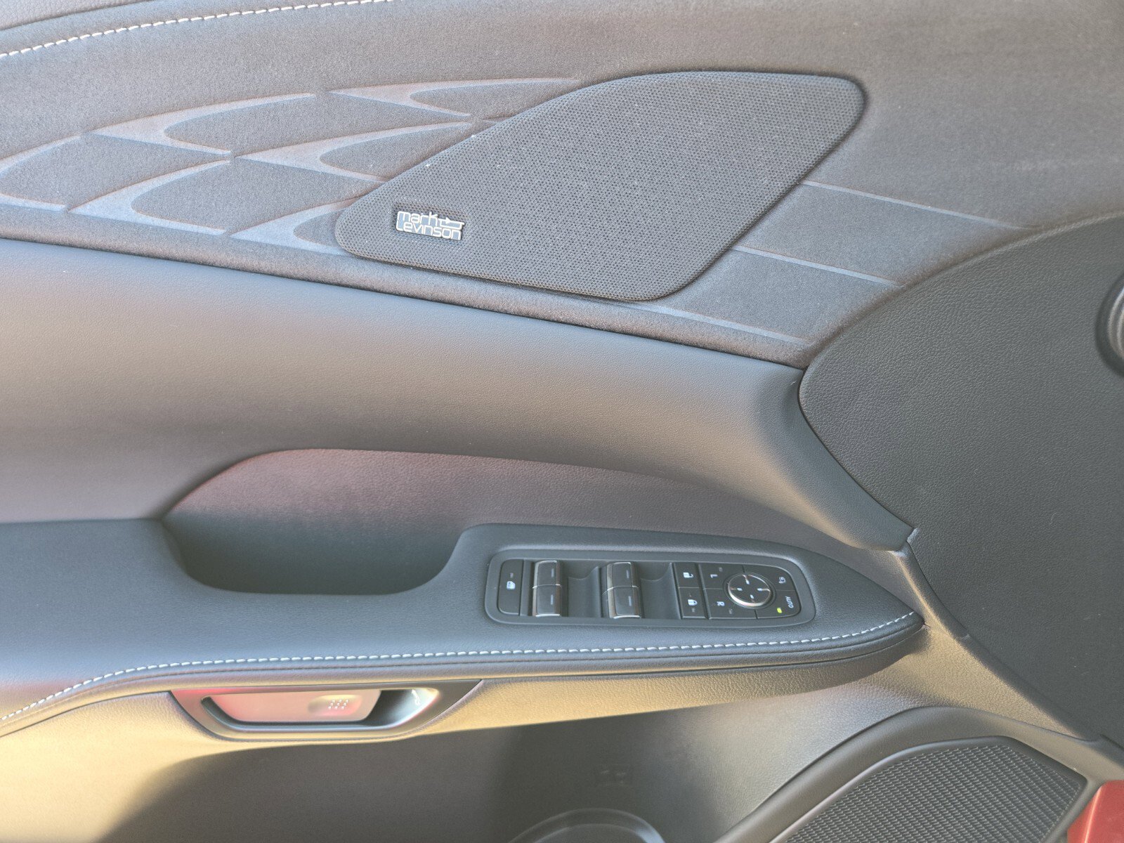 New 2026 Lexus RX 450h AWD image 9
