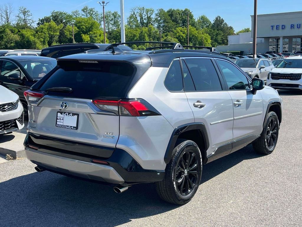 Used 2022 Toyota RAV4 XSE w/ XSE Grade Weather Package AWD/4WD image 28