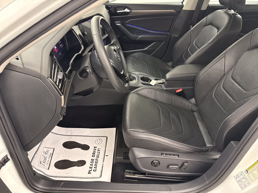 Used 2020 Volkswagen Jetta SEL Premium FWD image 20