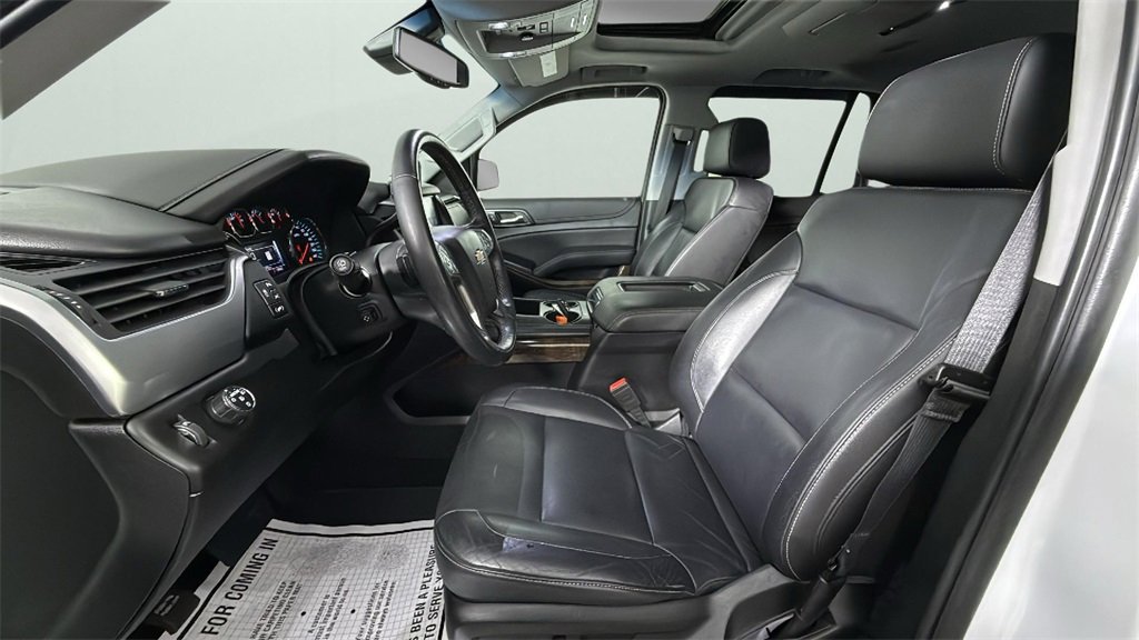 Used 2019 Chevrolet Tahoe LT w/ LT Signature Package image 17