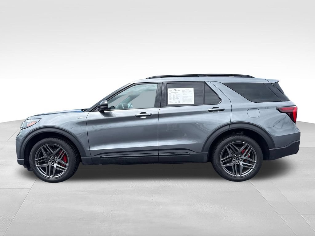 Used 2025 Ford Explorer ST-Line w/ ST-Line Street Pack AWD/4WD video 2