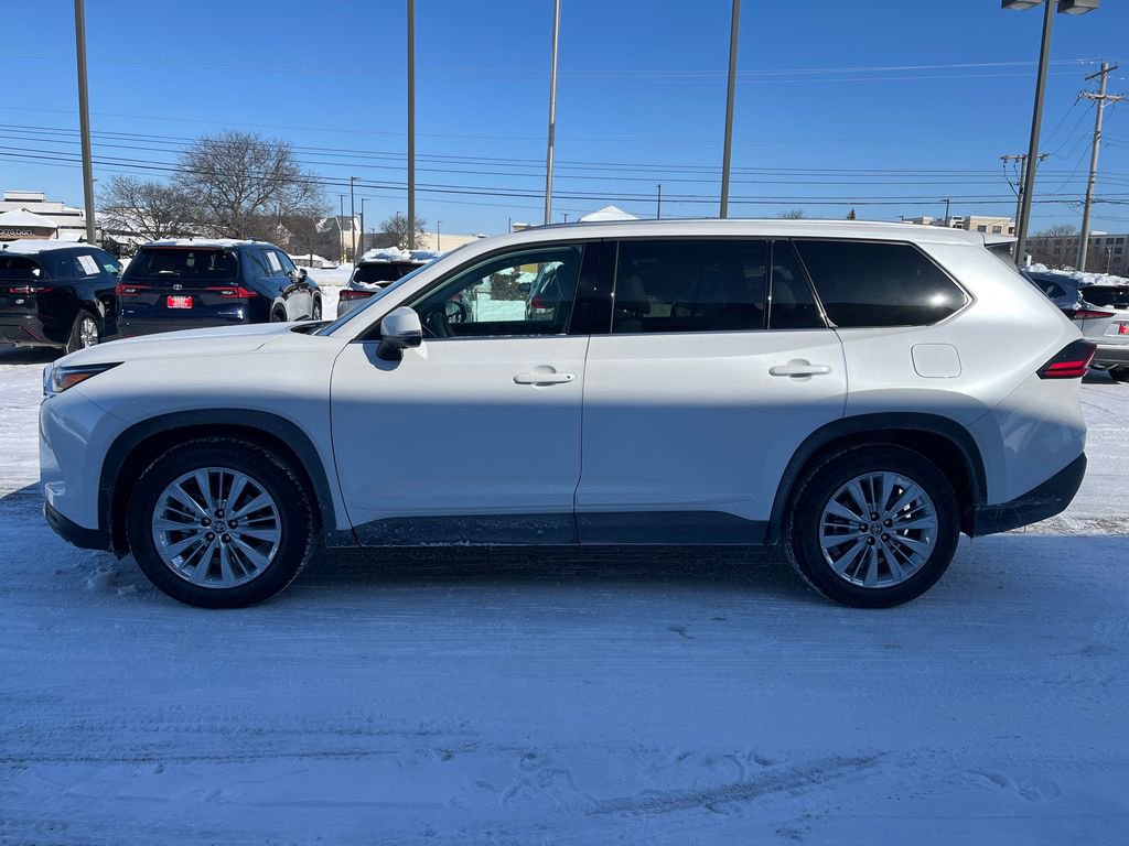 Certified 2025 Toyota Grand Highlander Platinum video 2