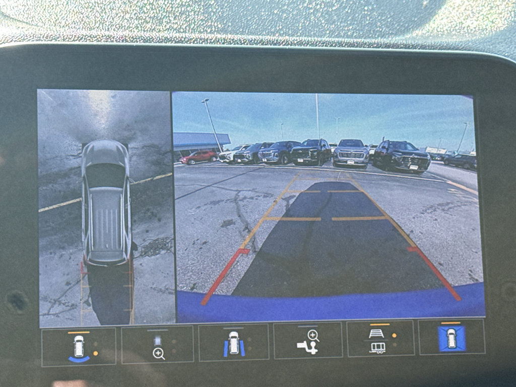 Used 2024 Chevrolet Equinox LT image 19