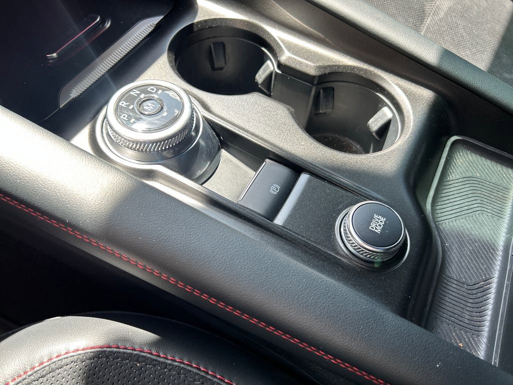Used 2025 Ford Explorer ST image 21