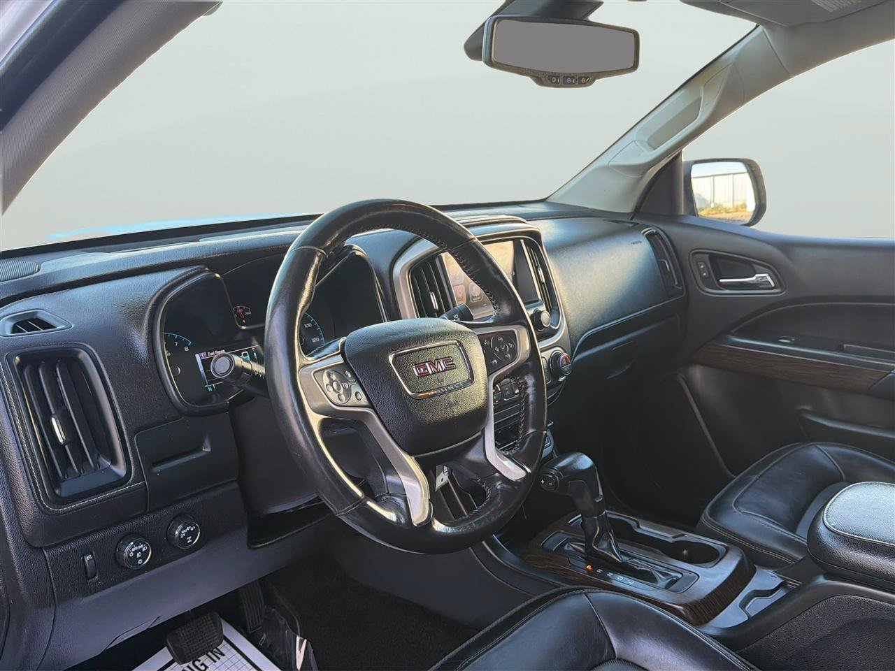 Used 2017 GMC Canyon Denali AWD/4WD image 10