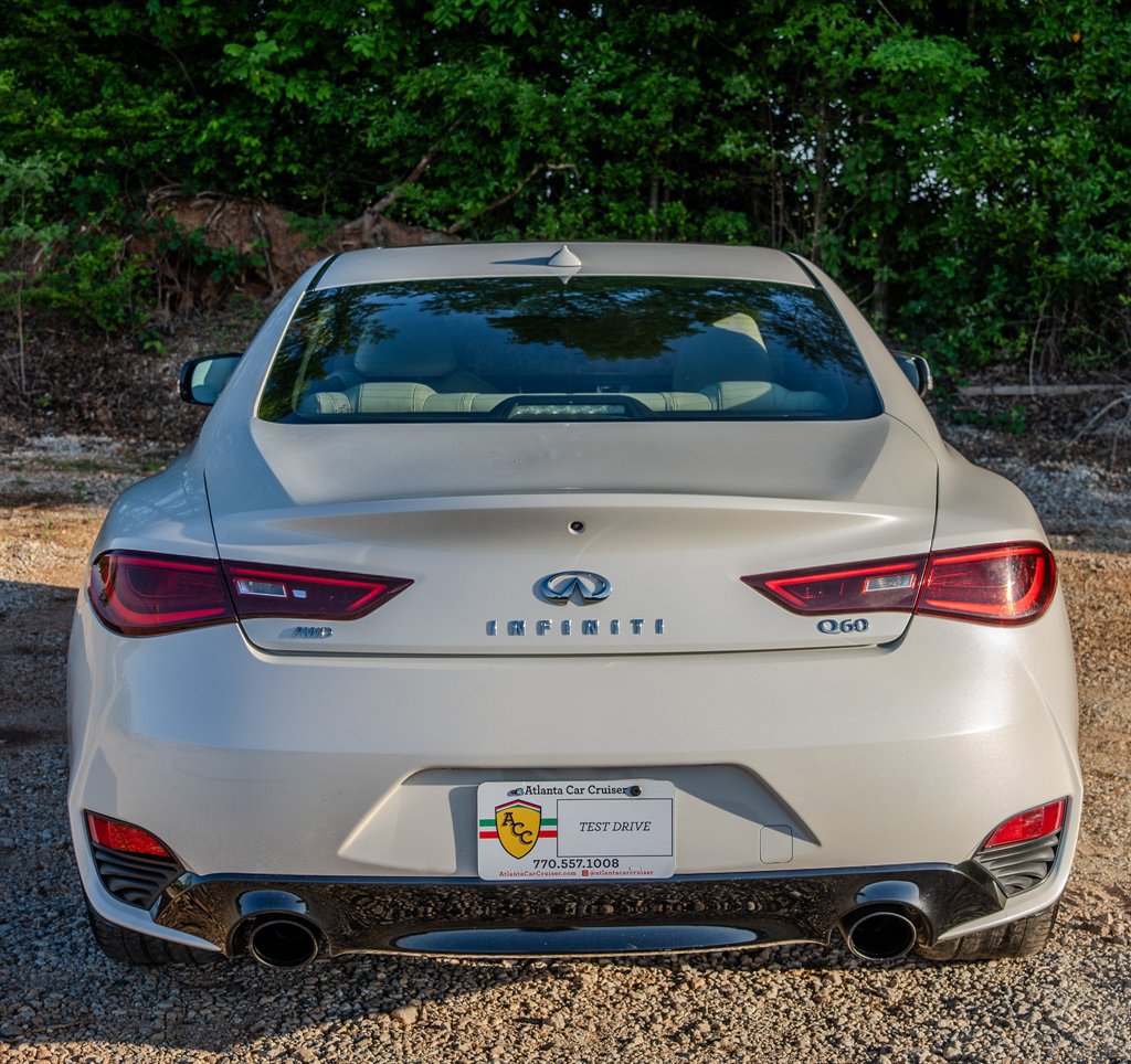 Used 2017 INFINITI Q60 3.0t w/ Premium Plus Package 3.0T AWD/4WD image 4