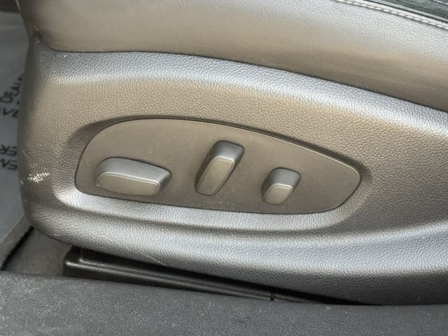 Used 2014 Buick LaCrosse Leather w/ Driver Confidence Package FWD image 28