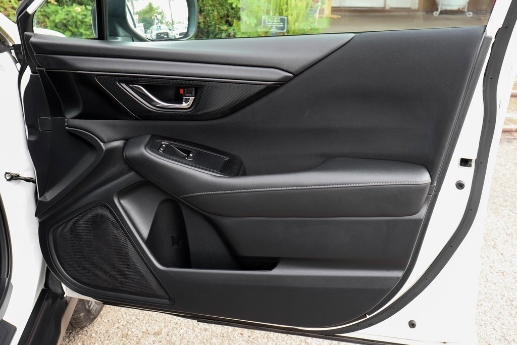 Used 2023 Subaru Outback Premium image 33