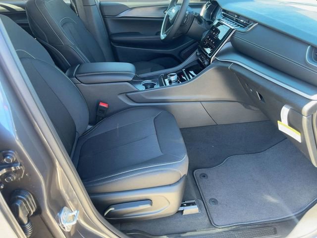 New 2026 Jeep Grand Cherokee L Laredo image 29