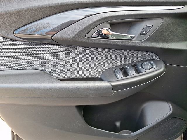 Used 2023 Chevrolet TrailBlazer LT w/ Convenience Package image 18