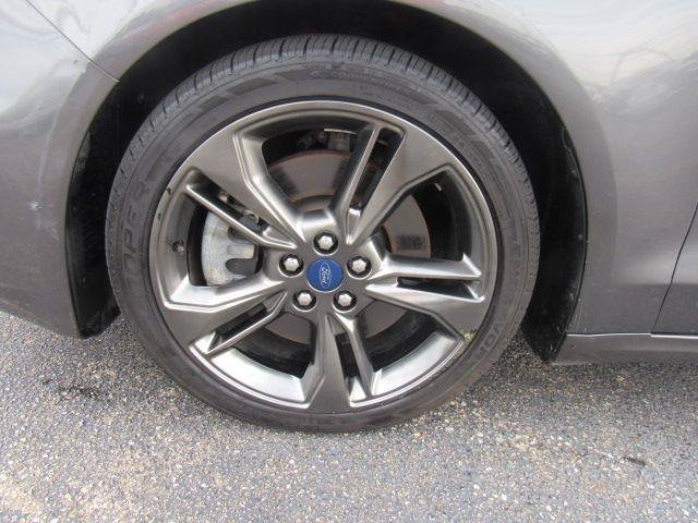 Used 2017 Ford Fusion Sport w/ Equipment Group 401A AWD/4WD image 8