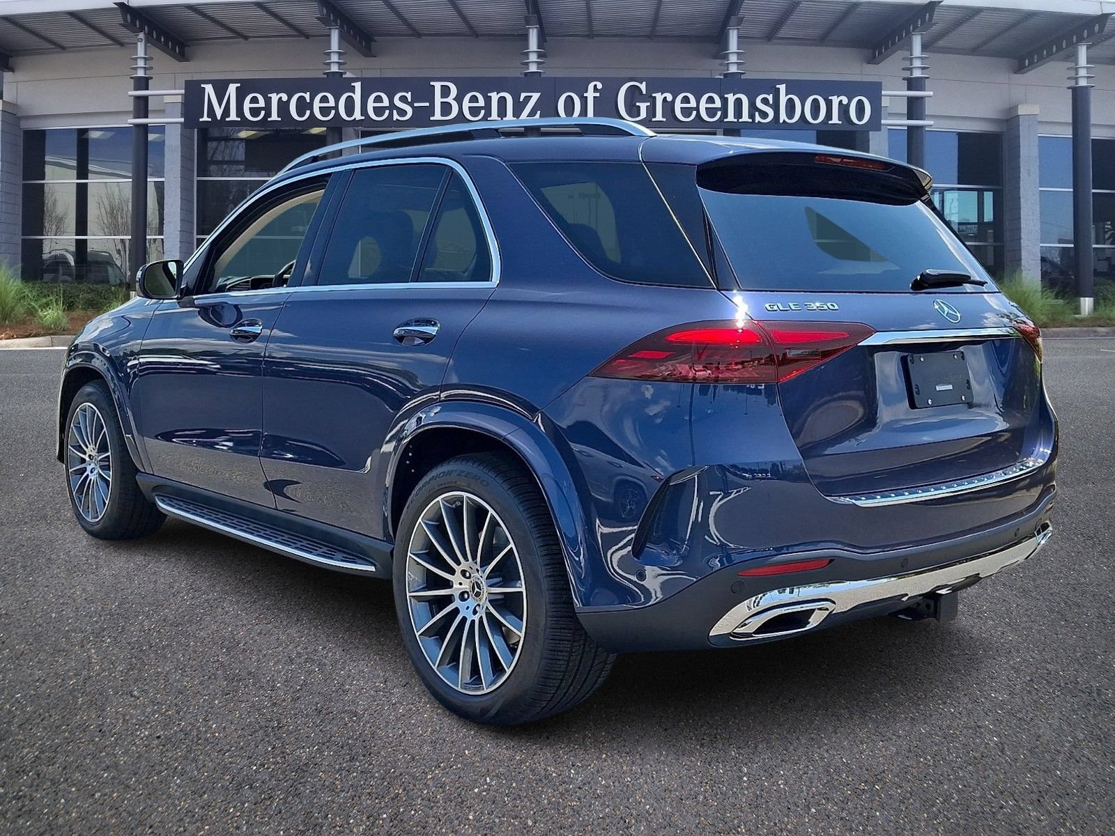 New 2026 Mercedes-Benz GLE 350 4MATIC image 3
