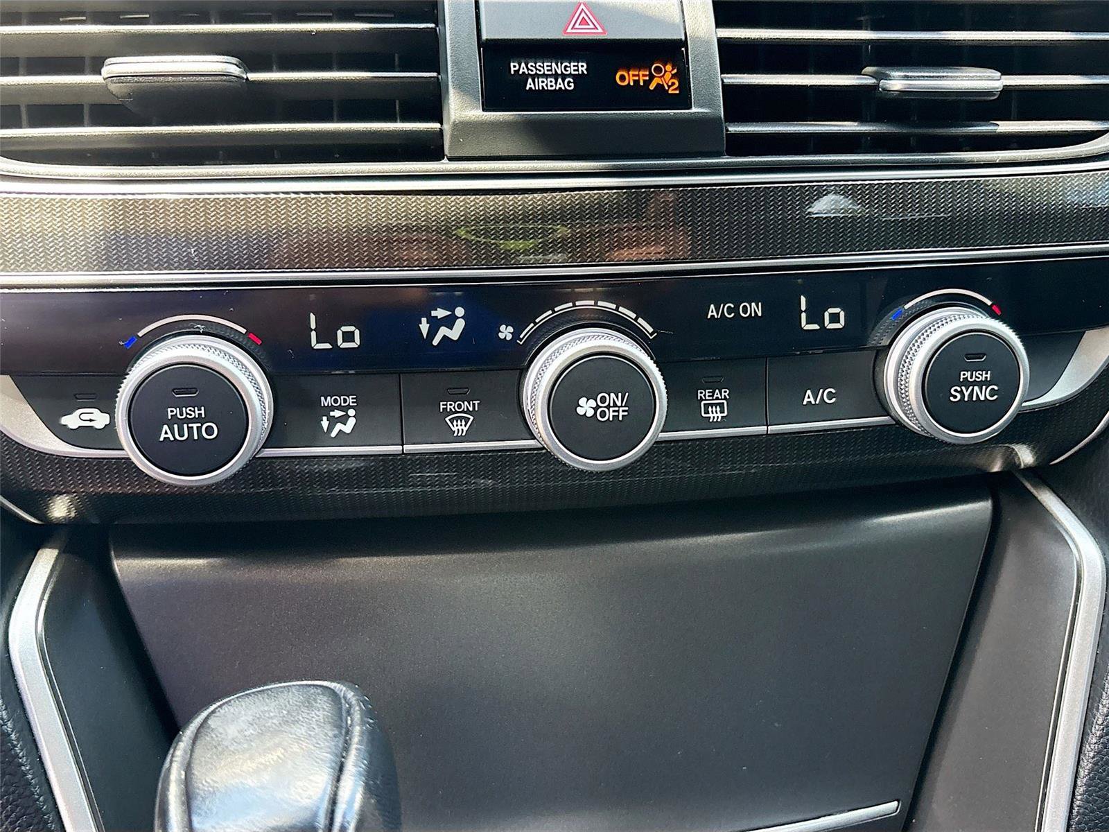 Used 2018 Honda Accord Sport image 15