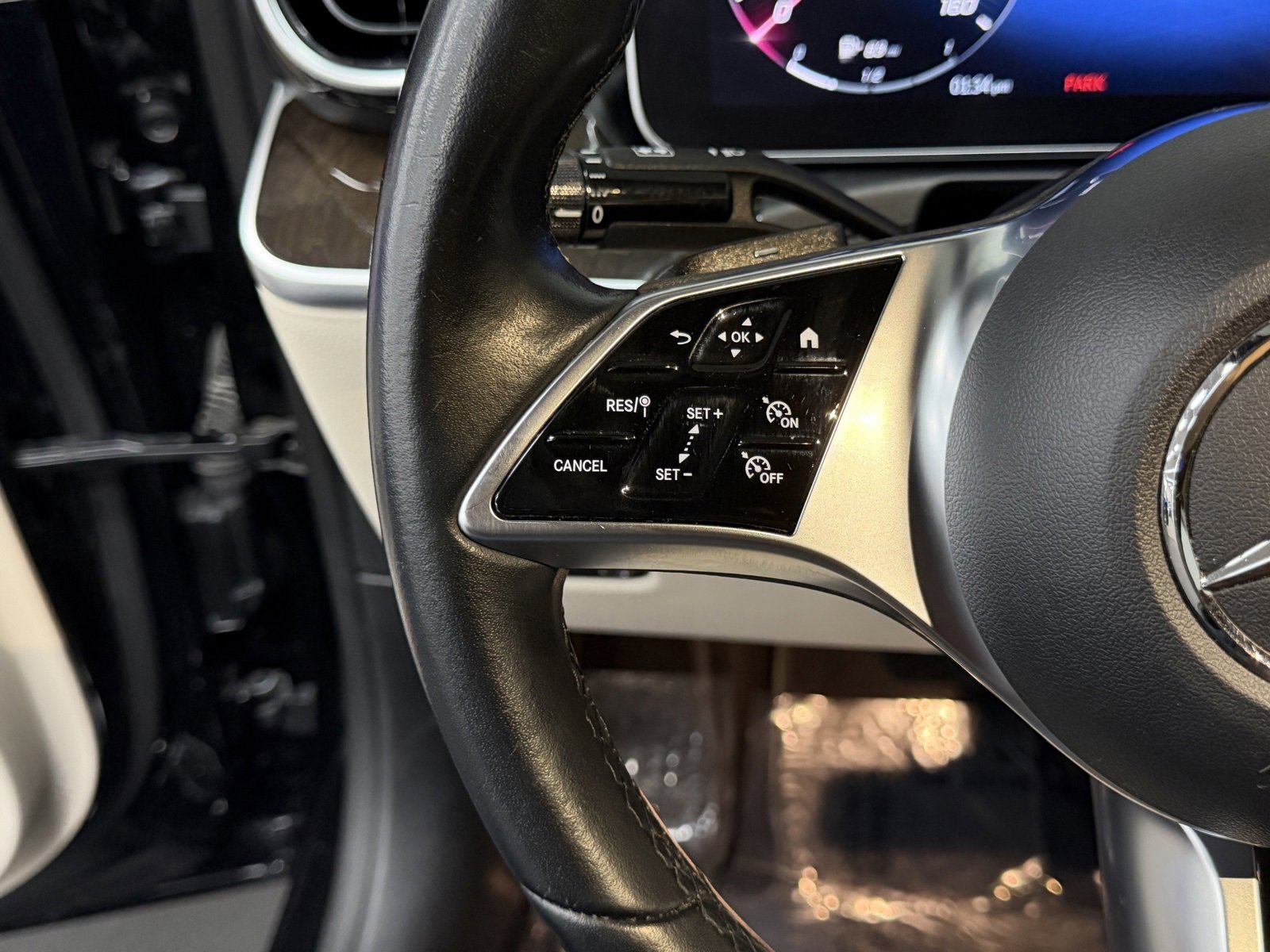 Used 2022 Mercedes-Benz C 300 Sedan image 29