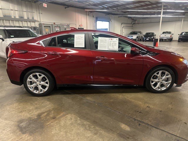 Used 2016 Chevrolet Volt Premier w/ Driver Confidence Package image 7