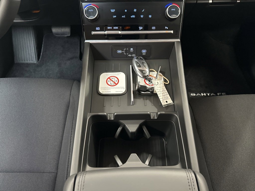 New 2026 Hyundai Santa Fe SE image 21