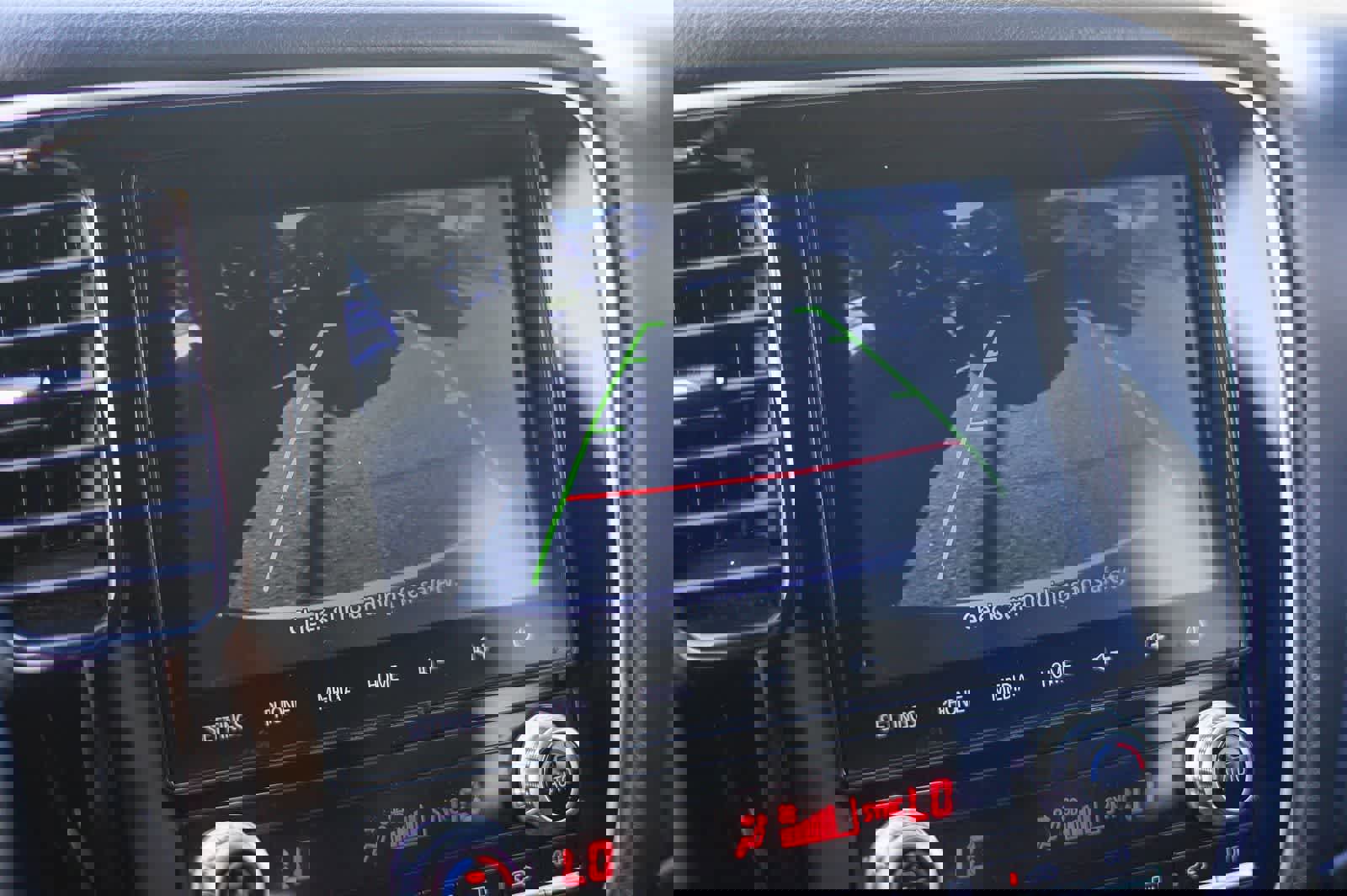 Used 2022 Mitsubishi Outlander LE image 24