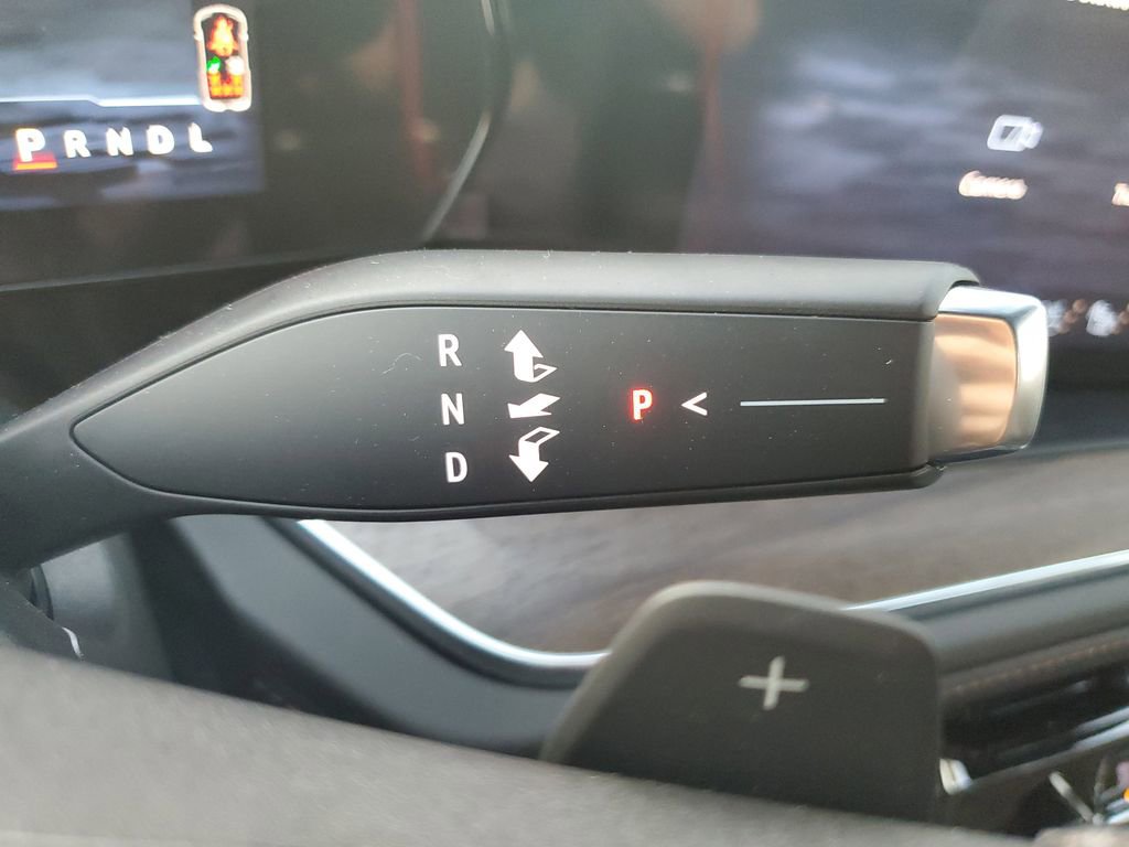 New 2026 Chevrolet Suburban High Country image 20