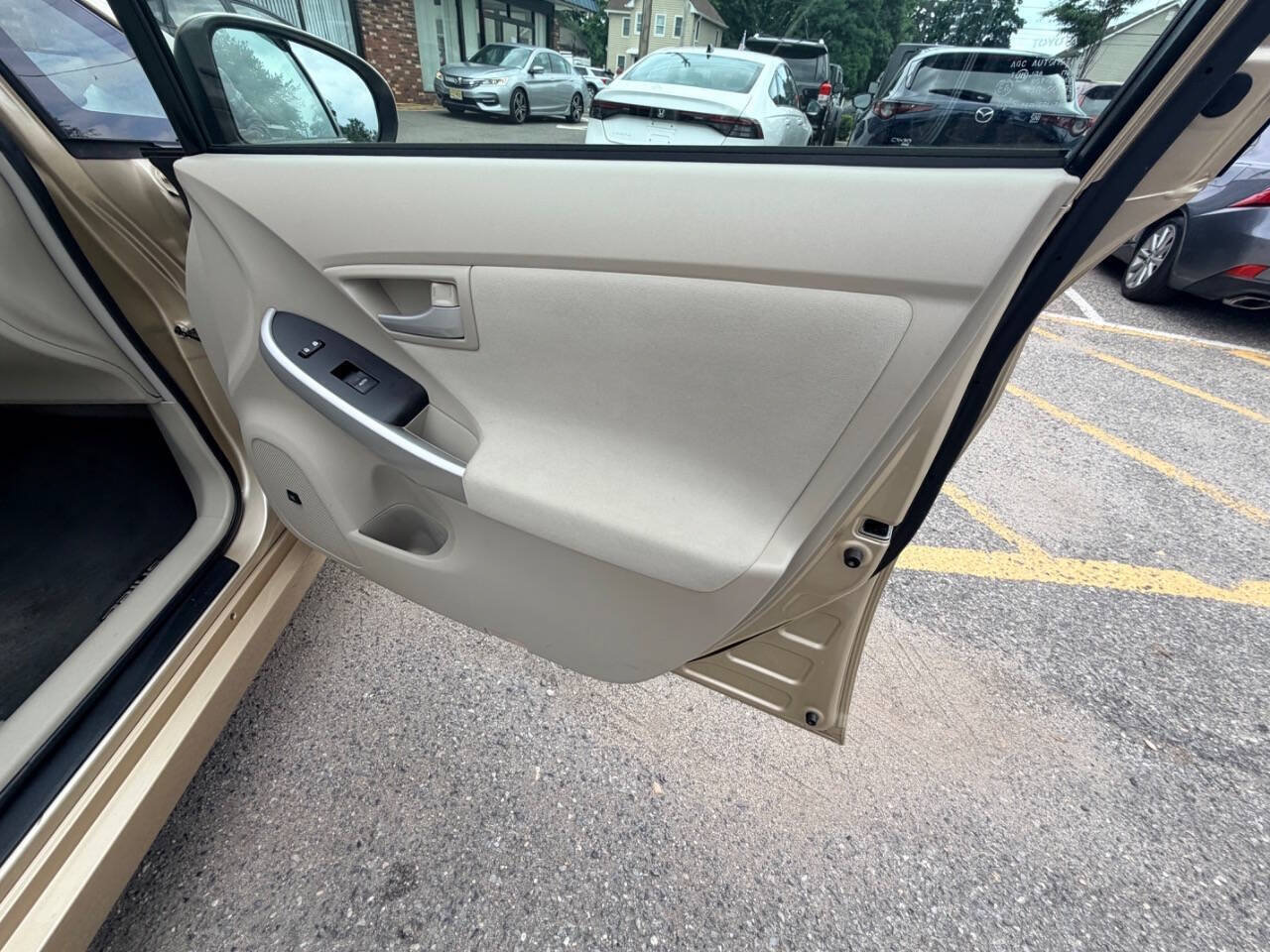 Used 2011 Toyota Prius Three FWD image 64