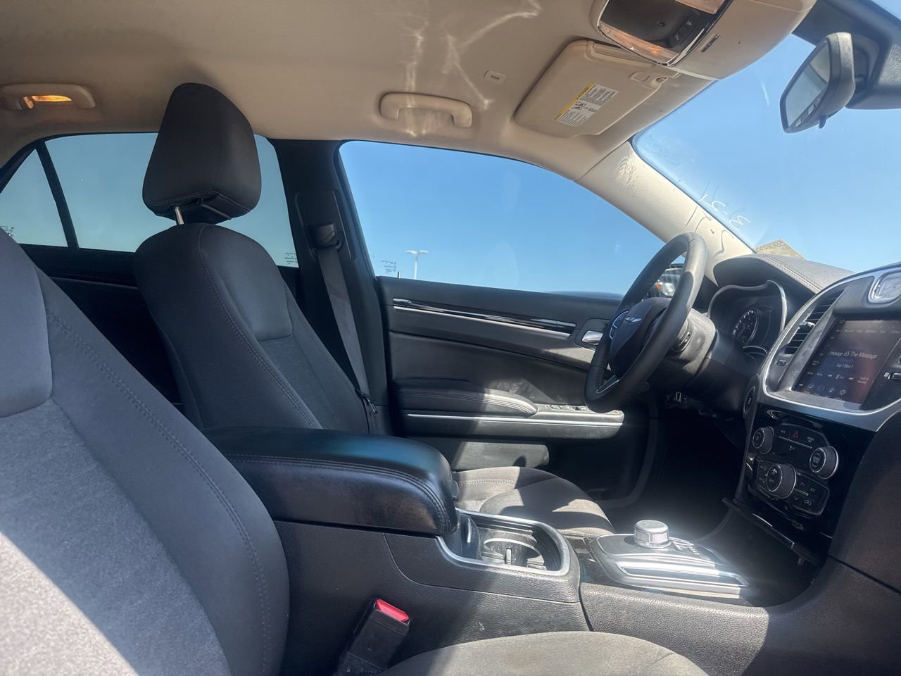 Used 2023 Chrysler 300 Touring image 24