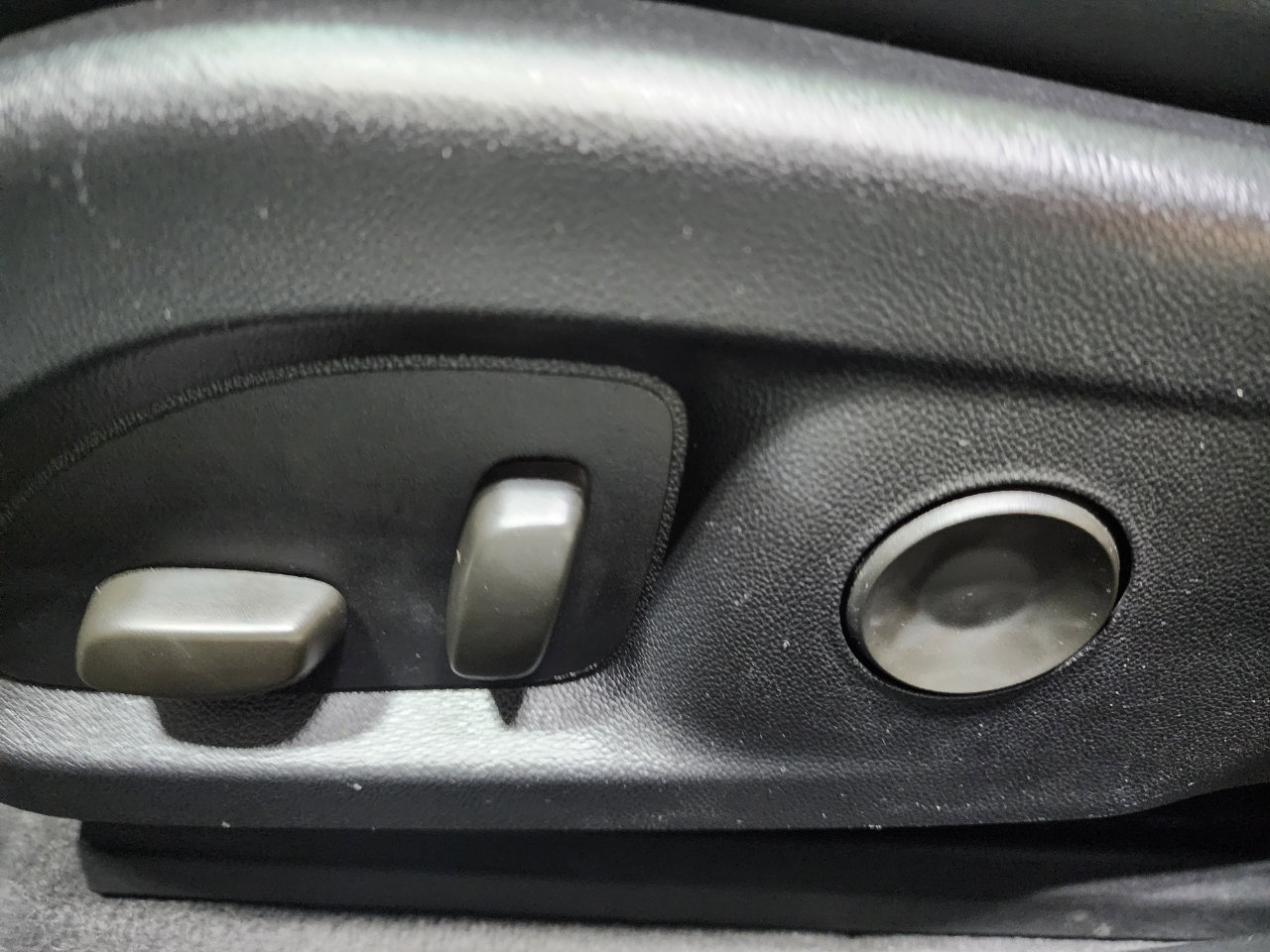 Used 2021 Cadillac CT5 Luxury w/ Sun And Sound Package image 17