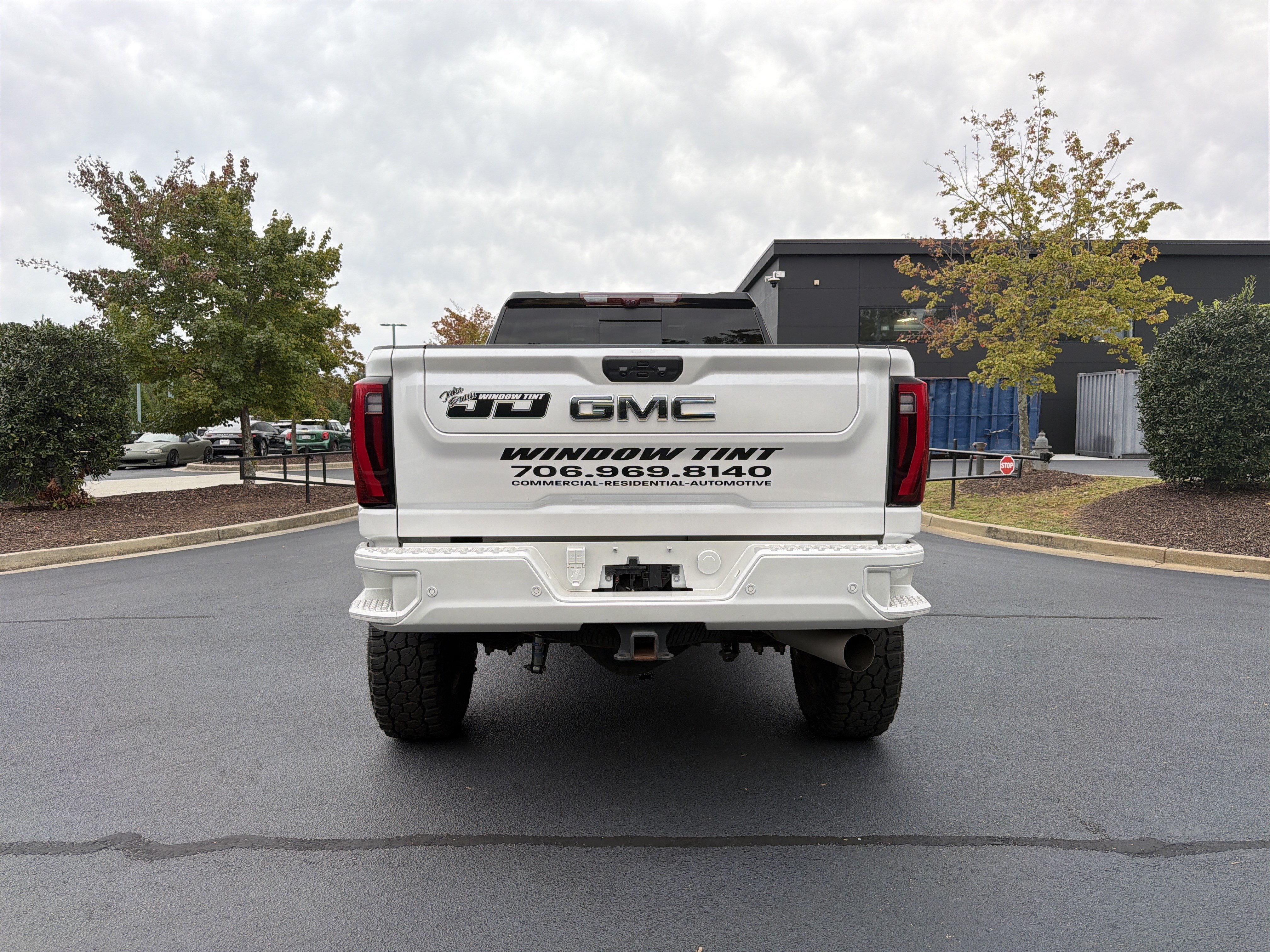 Used 2024 GMC Sierra 2500 Denali Ultimate AWD/4WD image 14