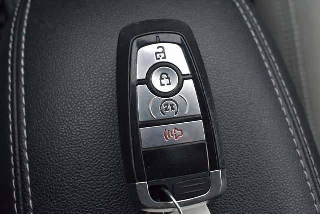 Used 2022 Ford Escape SE w/ Cold Weather Package image 33