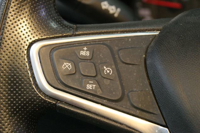 Used 2019 Chevrolet Malibu LT FWD image 20