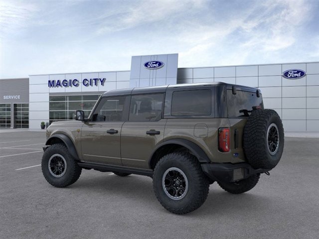 New 2025 Ford Bronco Badlands image 4