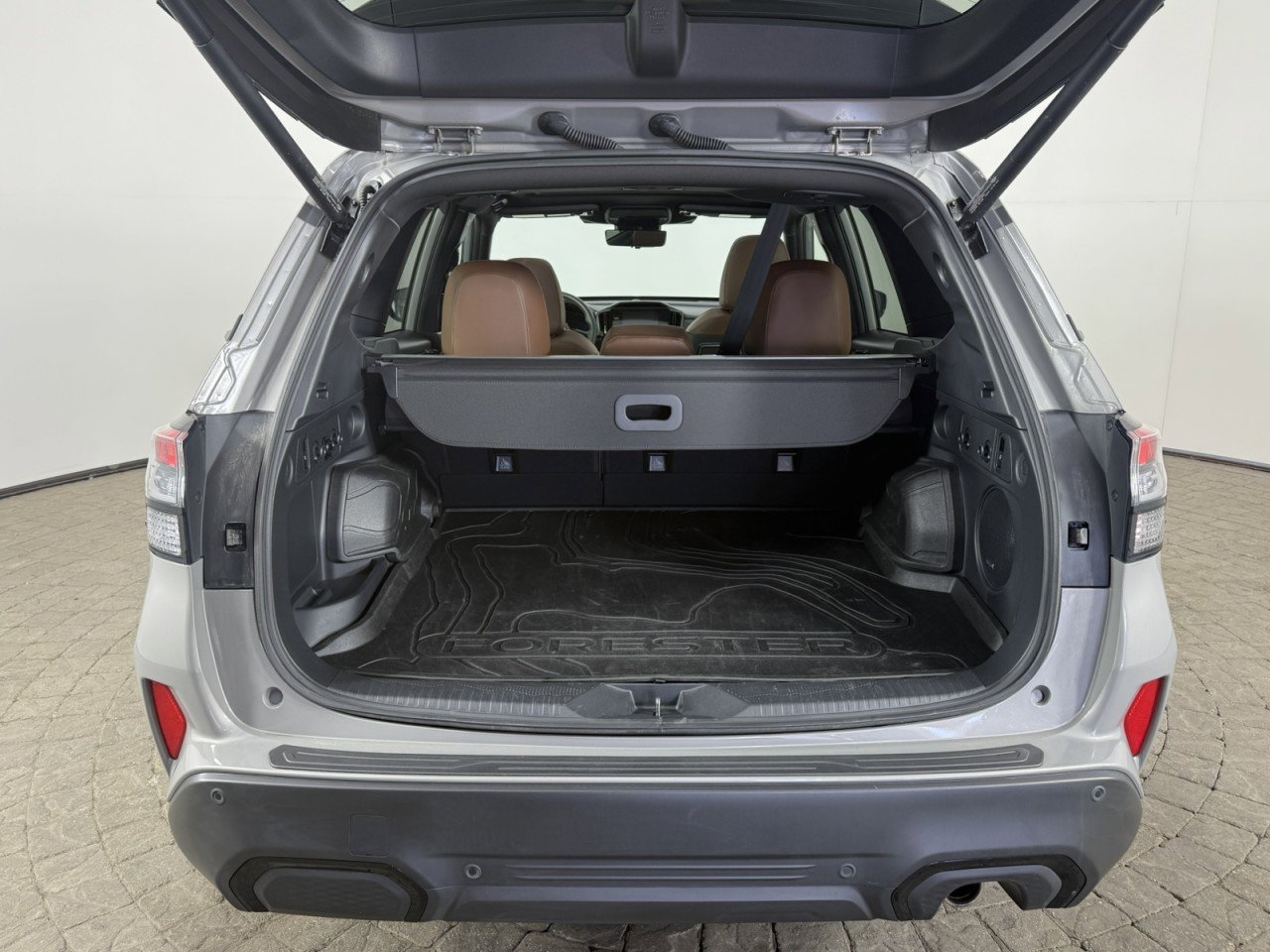 Used 2025 Subaru Forester Touring AWD/4WD image 7
