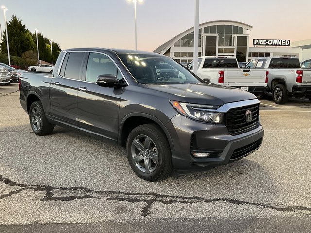 Used 2023 Honda Ridgeline RTL-E image 3