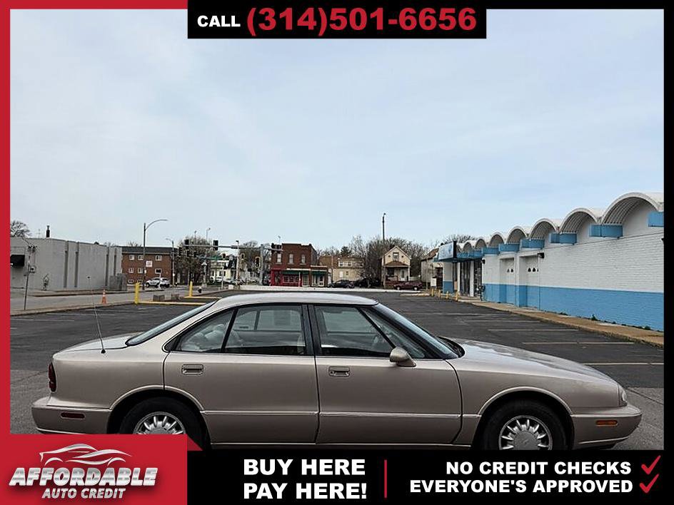 Used 1999 Oldsmobile 88 image 6