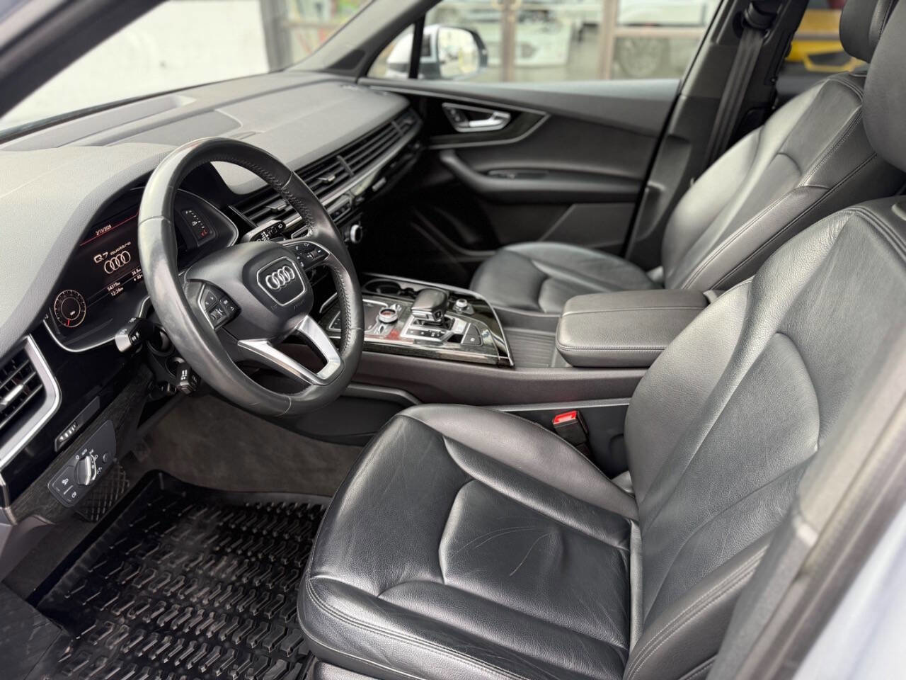 Used 2018 Audi Q7 3.0T Premium Plus w/ Premium Plus Package image 8