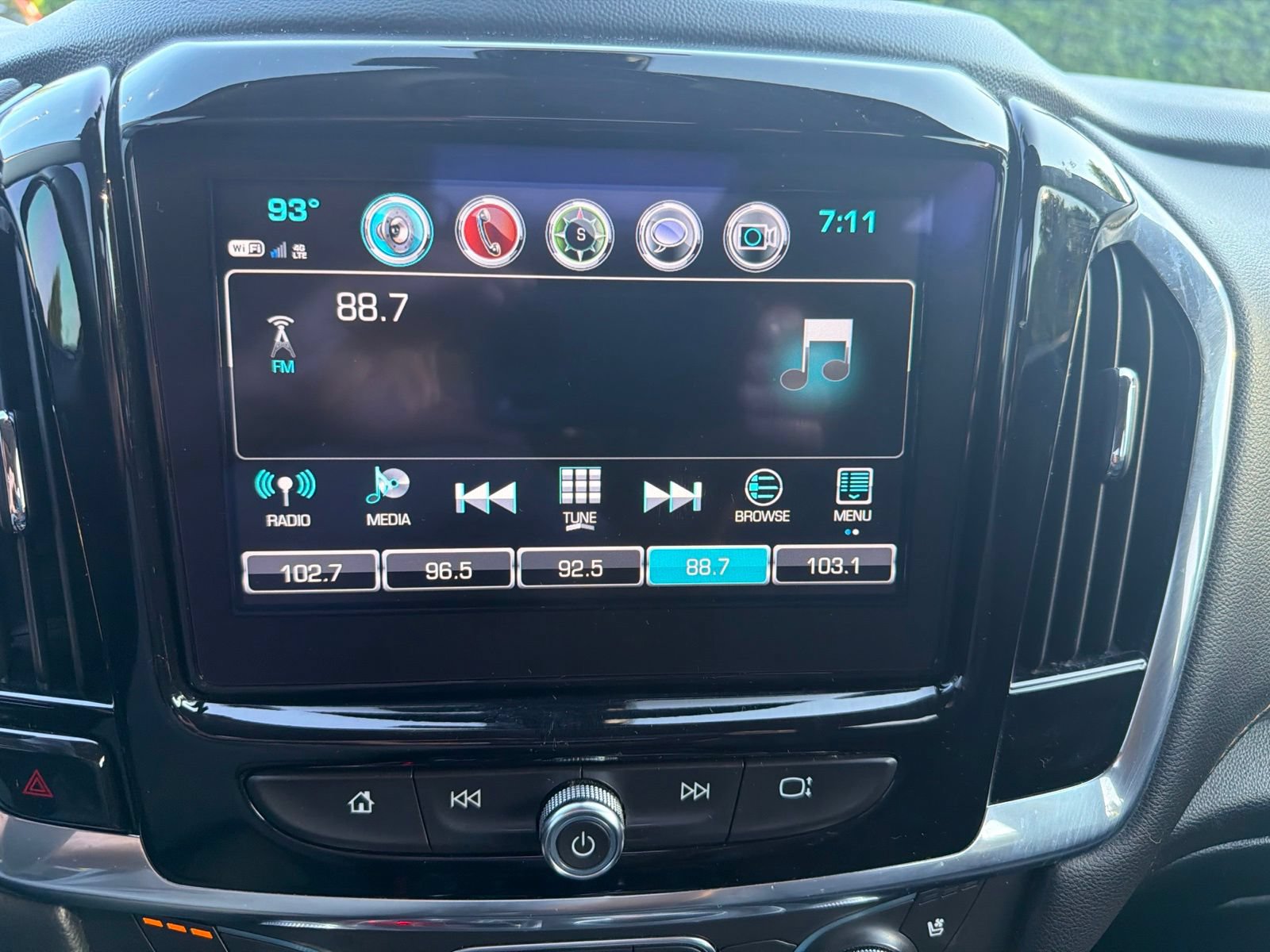 Used 2019 Chevrolet Traverse Premier w/ Redline Edition FWD image 20
