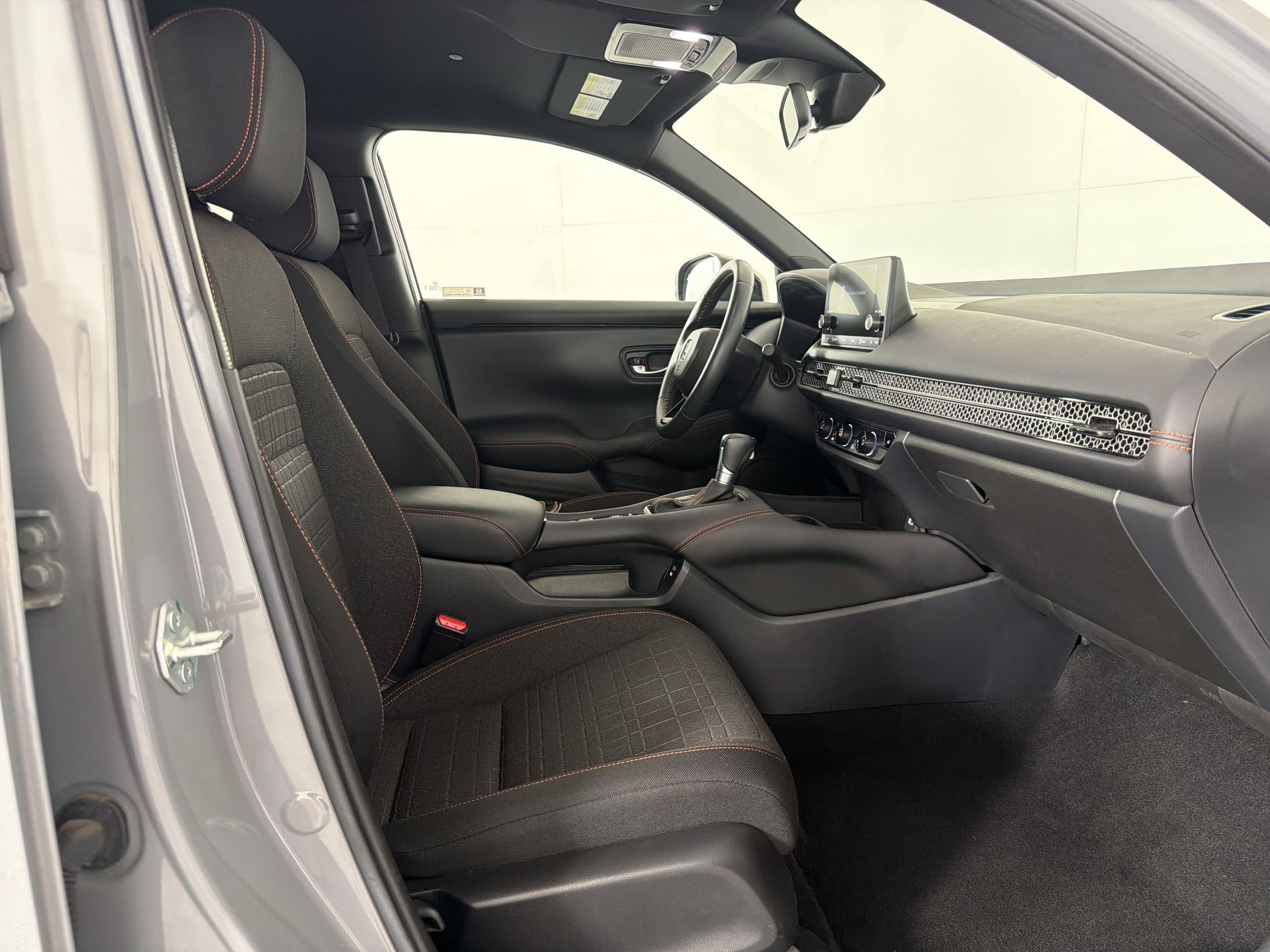 Used 2024 Honda HR-V Sport image 24