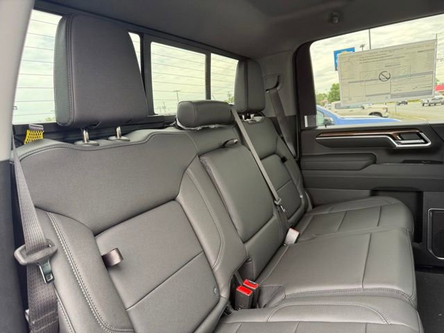 New 2026 Chevrolet Silverado 3500 LT w/ Trail Boss Package AWD/4WD image 13