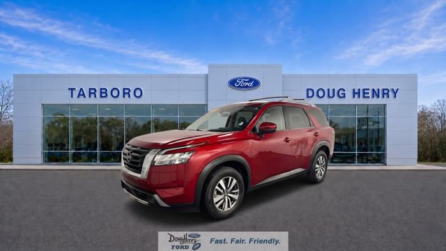 Used 2023 Nissan Pathfinder SL AWD/4WD image 1