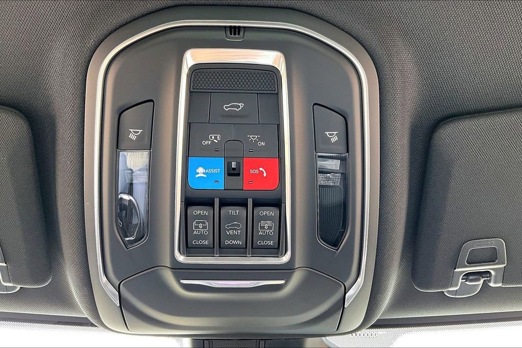 New 2025 Jeep Grand Cherokee L Limited AWD/4WD image 34