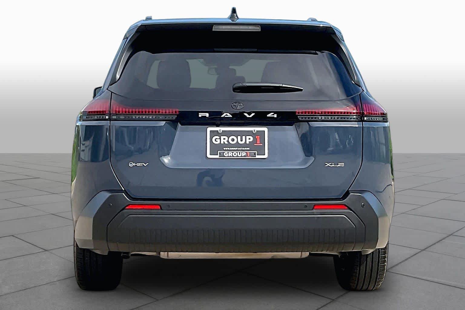 Used 2026 Toyota RAV4 XLE Premium FWD image 5