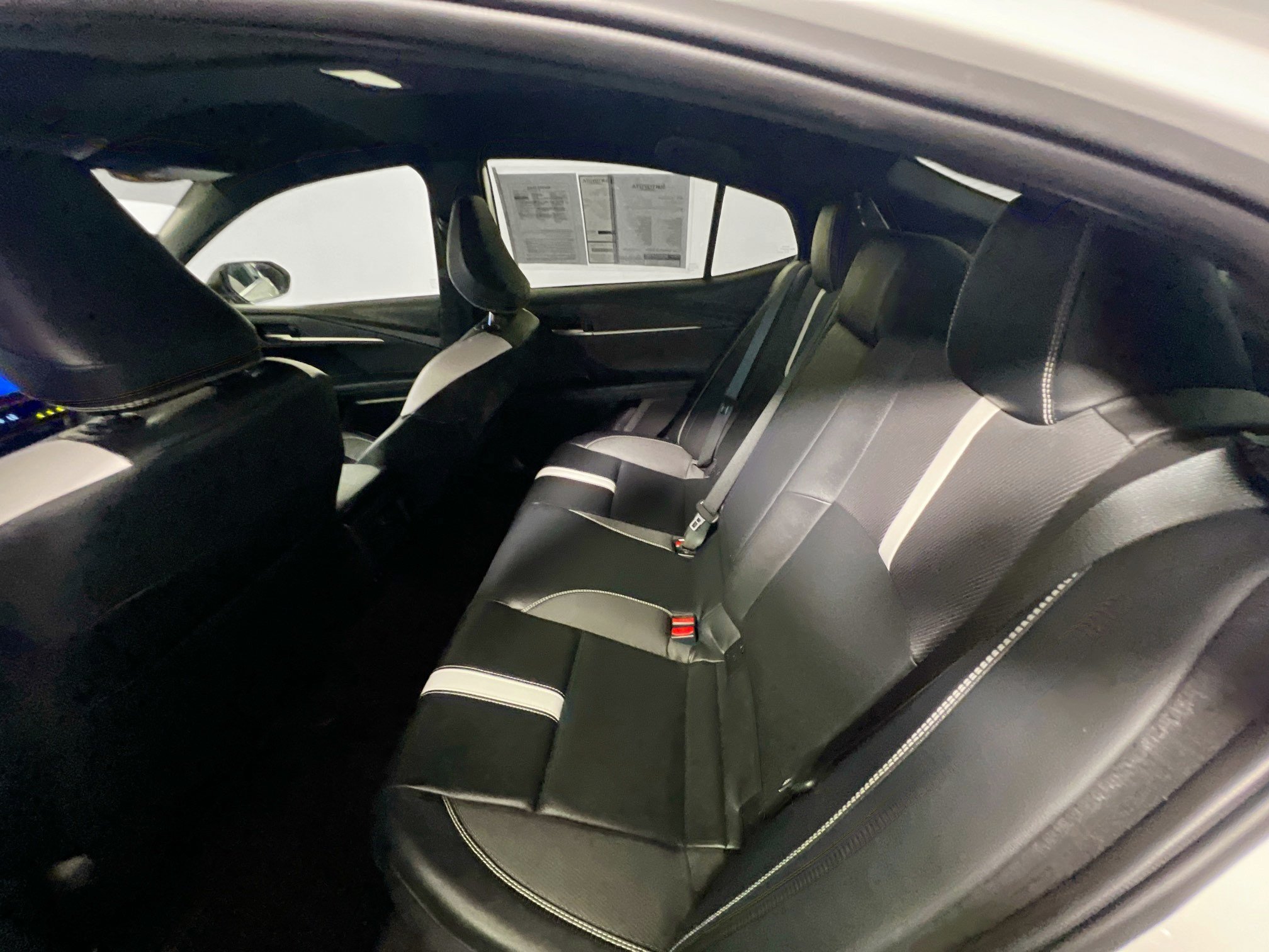 Used 2025 Toyota Camry SE FWD image 28